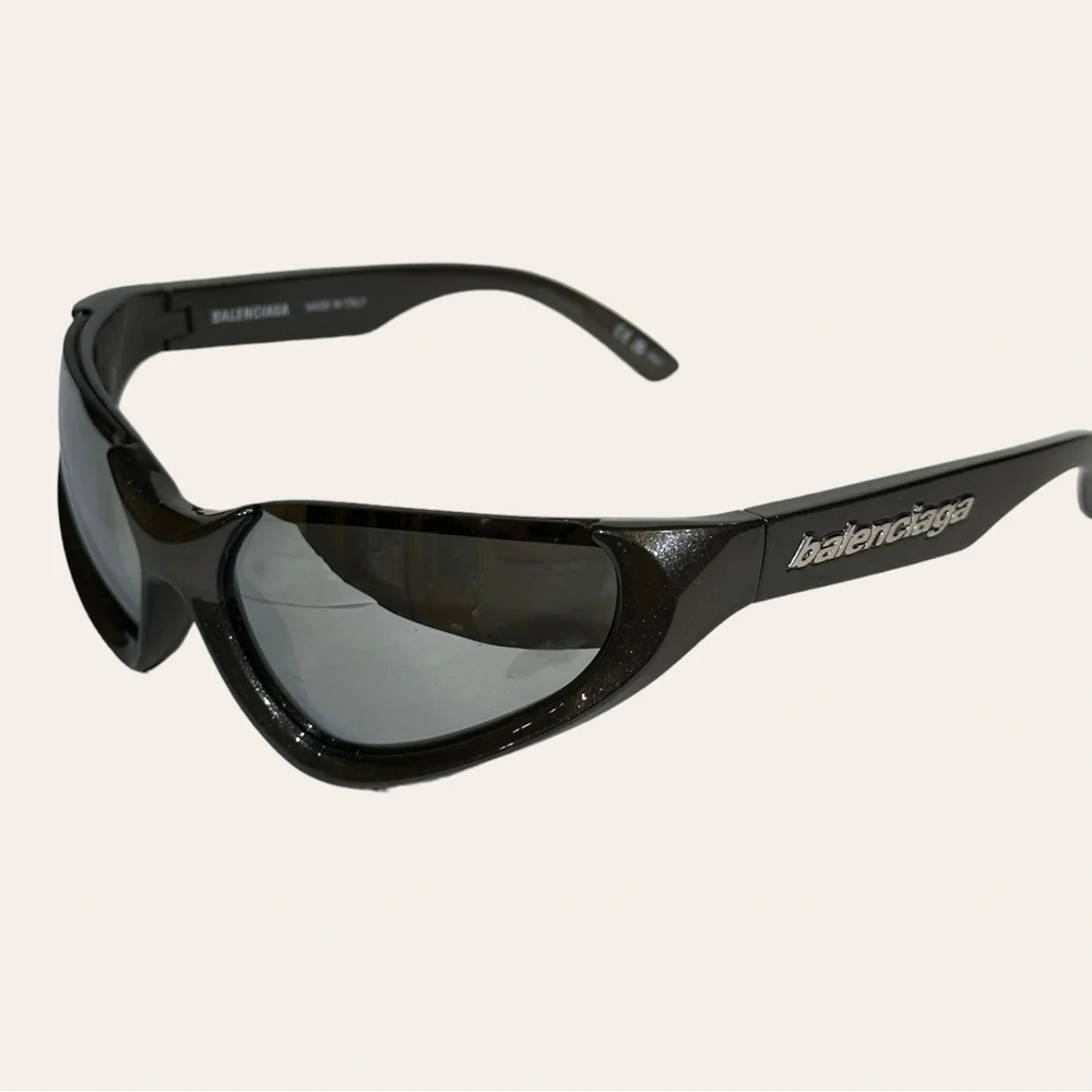 Balenciaga Xpander Sunglasses - Picture 1 of 6